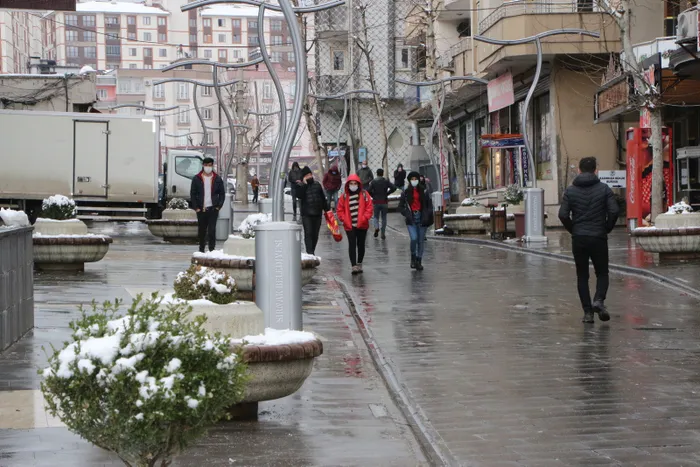 Son dakika: Yasaklar hangi şehirlerde kalkacak? Normalleşmeye en yakın il Şırnak! Esnaf 1 Mart’ı bekliyor