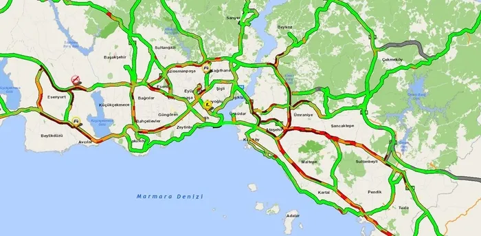 Son dakika: Hafta sonu kısıtlaması sonrası İstanbul'da trafik yoğunluğu - 1