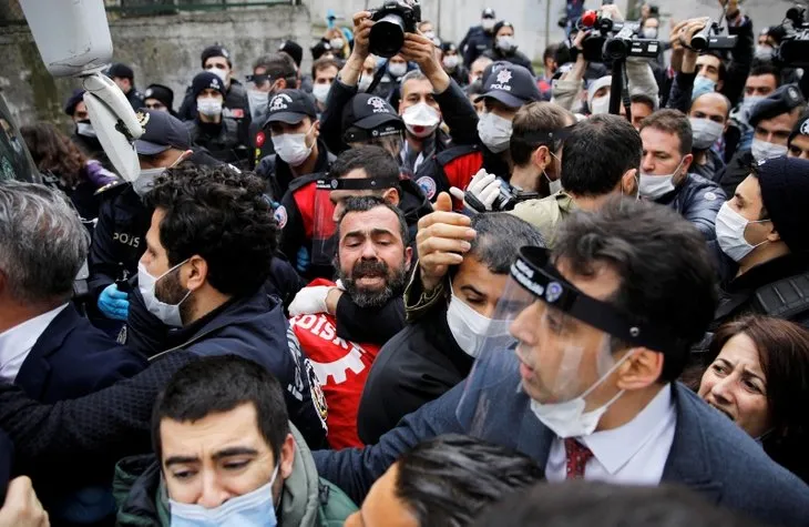 DİSK üyelerinden skandal hareket! Herkesin hayatını tehlikeye attılar
