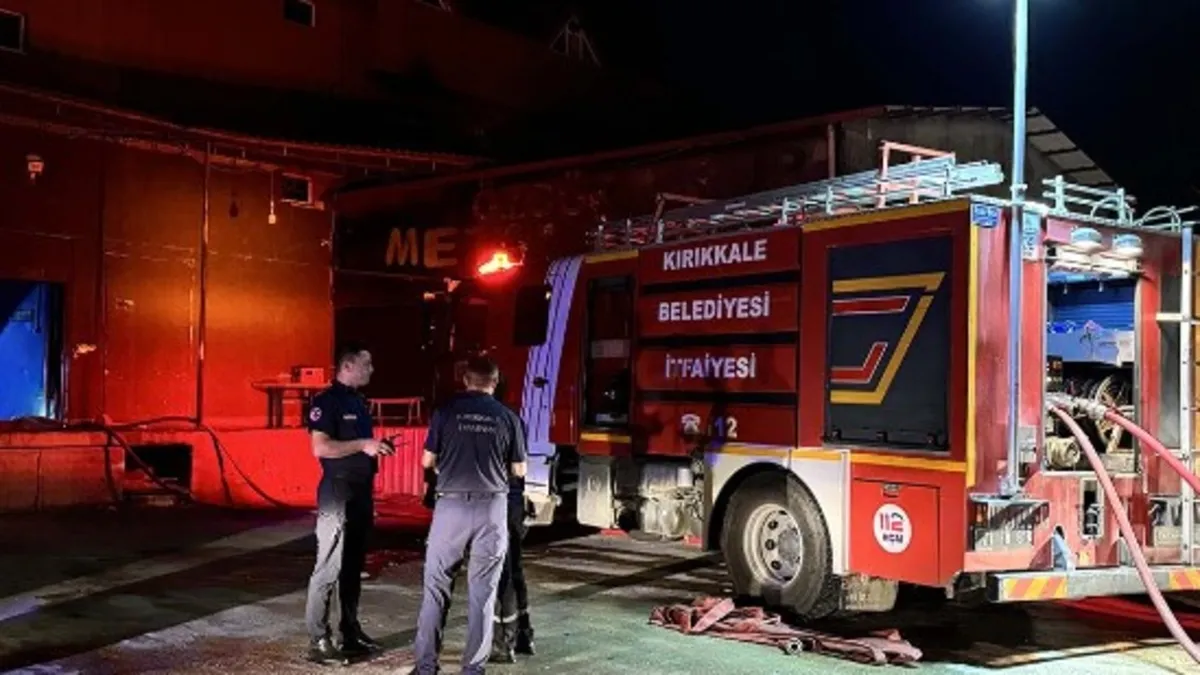 Kırıkkale'de yangın! Tekstil atölyesinden alevler yükseldi