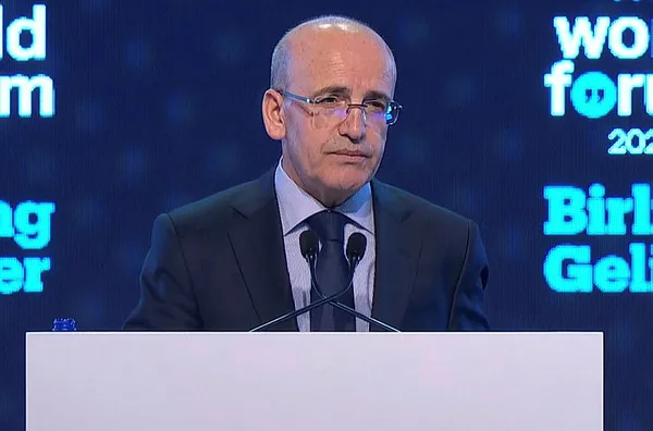 Hazine ve Maliye Bakanı Şimşek: En temel önceliğimiz enflasyonla mücadele! Programımız başarılı işliyor