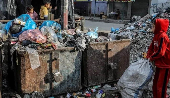 katliam-salgin-ve-kitlik-gazzede-insani-trajedi-filistin-saglik-bakani-korkunc-tabloyu-acikladi-vaka-sayisi-85-1722796154547.jpg Gazze'de salgın hastalıklar gün geçtikçe daha da artıyor.