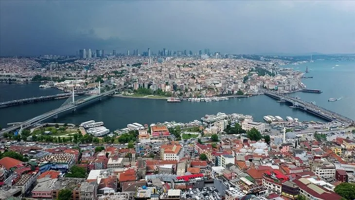 Türkiye’nin en kalabalık il ve ilçeleri sıralandı! İstanbul’daki o ilçe resmen illere kafa tutuyor...