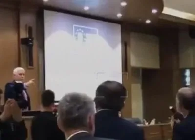 Bursa meclis toplantısında gerginlik!