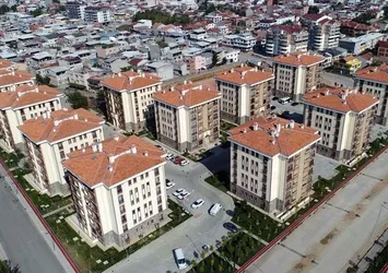 'Yarısı Bizden'e rekor başvuru! Bakan Kurum son tarihi açıkladı! İşte 20 soruda Yarısı Bizden kampany