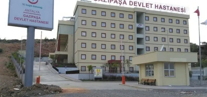 Antalya'da kamyonet uçuruma devrildi: 1 ölü