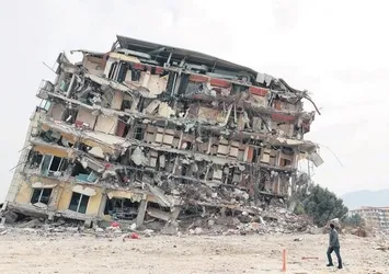 Dünya Türkiye için harekete geçiyor! Bugüne kadarki en geniş katılım bekleniyor