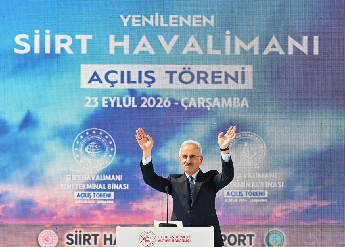 Siirt Havalimanı’nda kapasite 250 bine çıkarıldı: Bakan Uraloğlu kenti demiryolu ağına bağlayan müjdeyi açıkladı - 3