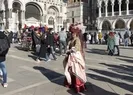 Tarihi Venedik Karnavalı başladı