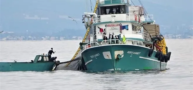 Yunanistan’dan alçak saldırı: Türk balıkçı teknelerine ateş açtı