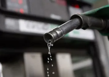 Benzine 9 kuruş indirim