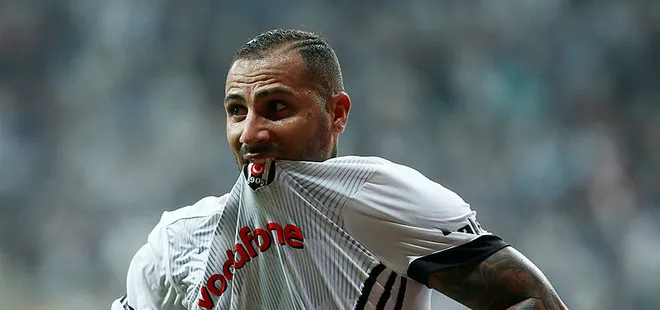 Quaresma 2 dakikada kırmızı kart gördü