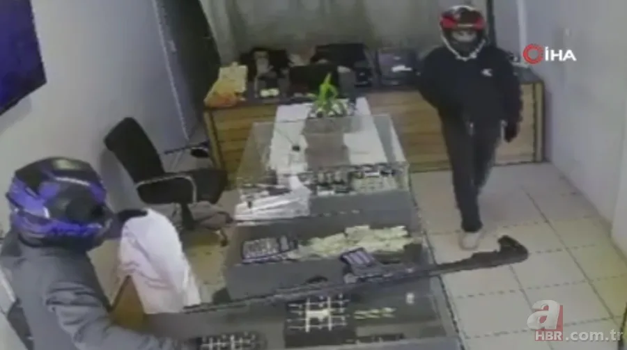 Hatay’da silahlı kuyumcu baskını! Dakikalar içinde milyonluk vurgun 3