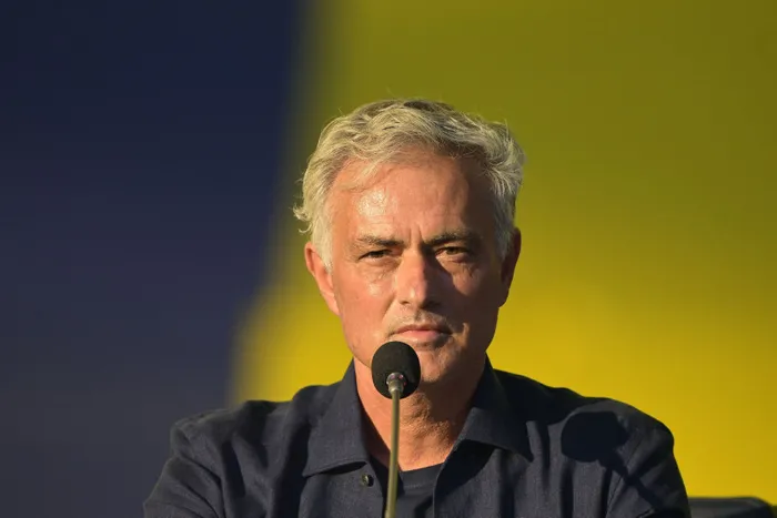 jose-mourinhonun-maliyeti-aciklandi-ekibiyle-birlikte-1717575046461.jpg Jose Mourinho Fenerbahçe'den ne kadar alacak? Maliyeti belli oldu | Ekibiyle birlikte... - 6