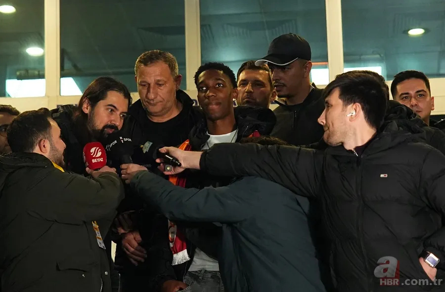 Aslan'ın yeni transferi İstanbul'a geldi! "Hep birlikte büyük başarılara imza atacağız" 3