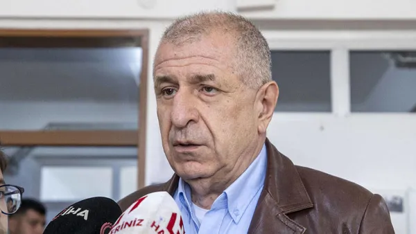 gizli-protokol-chpde-panik-yaratti-umit-ozdag-ifsaladi-kemal-kilicdaroglu-tutustu-chp-ve-yandas-medyasi-da-top-1689715903748.jpg Gizli protokol CHP'de panik yarattı! Ümit Özdağ ifşaladı Kemal Kılıçdaroğlu tutuştu! CHP ve yandaş medyası da topa girdi - 5