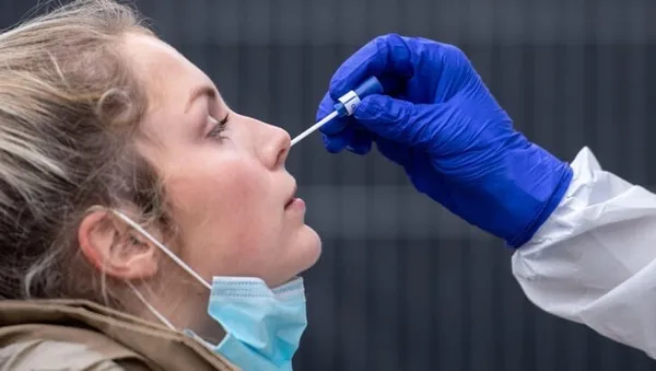 koronavirus-hakkinda-mujde-gibi-haber-1621699334610.jpg Koronavirüs hakkında müjde gibi haber! Tam kapanma etkisini gösterdi testlerin pozitif çıkma oranı düştü - 1