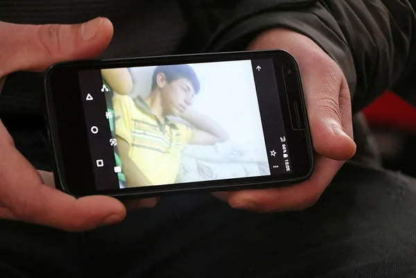 Diyarbakır’daki evlat nöbetine katılım artıyor! Bir aile daha HDP ve PKK’ya isyan bayrağı açtı