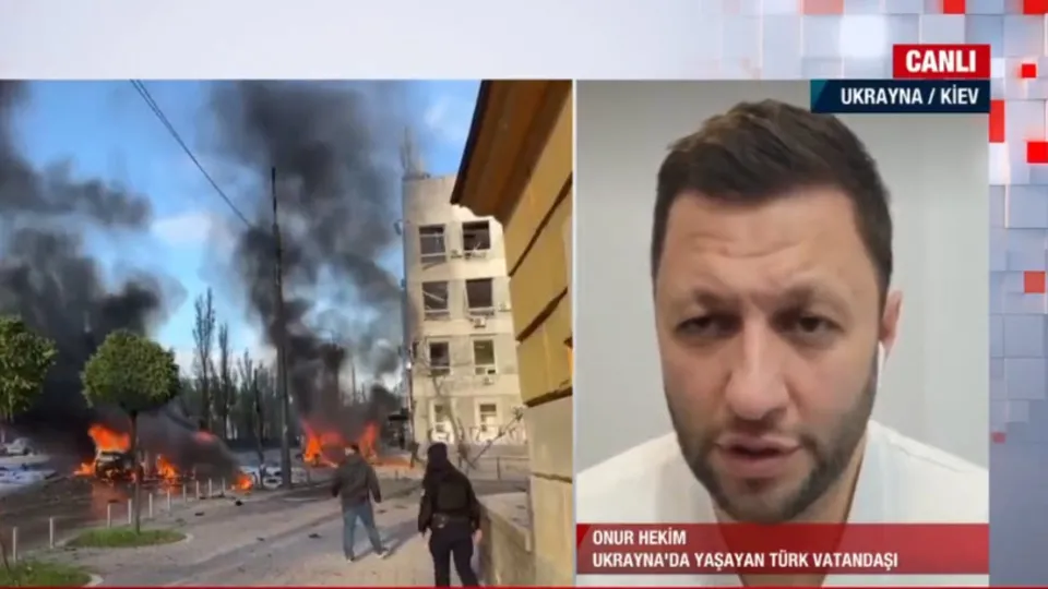 Kiev'de peş peşe patlamalar! Ukrayna'da yaşayan Türk vatandaşları yaşadıklarını A Haber canlı yayınında anlattı: Bomba sesleriyle uyandık