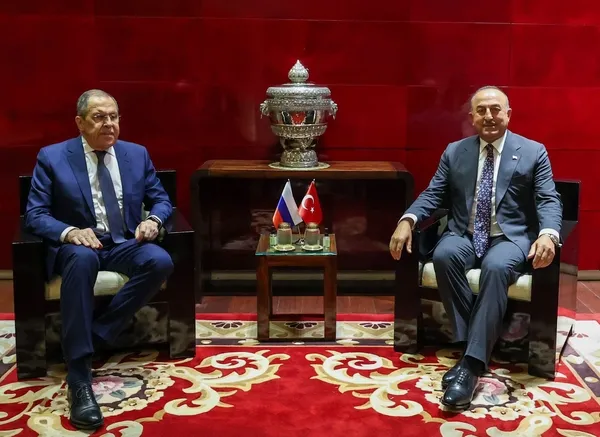 Dışişleri Bakanı Mevlüt Çavuşoğlu Rusya Dışişleri Bakanı Sergey Lavrov ile görüştü - 2