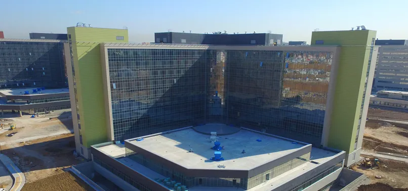 Dünyanın en büyük hastane kompleksi Ankara Bilkent Şehir Hastanesi açılıyor