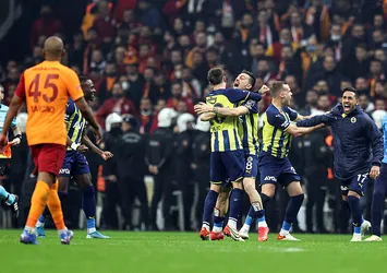 Galatasaray yara Fenerbahçe nefes aldı!
