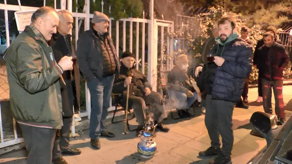 EYT kuyruğu geceden başladı! Vatandaş akın akın geliyor - 5