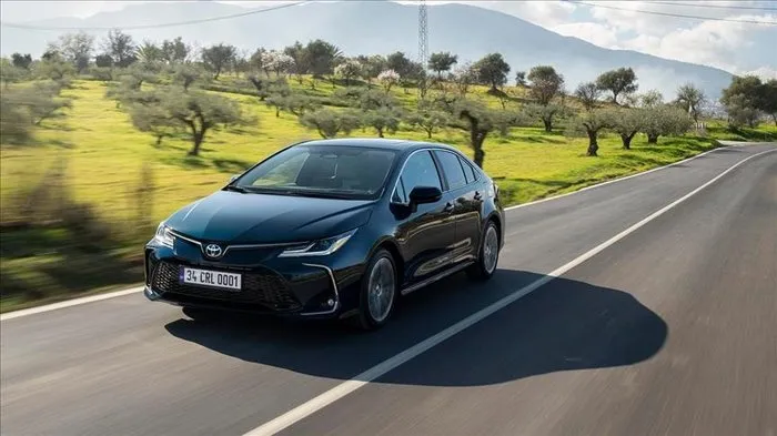 sifir-arac-alacaklara-rehber-eylul-2025-guncel-fiyat-listesi-1757080500369.jpg Toyota