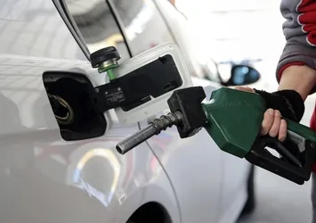 Son dakika: Benzinde yeni indirim! İstanbul, Ankara ve İzmir'de benzin ne kadar?