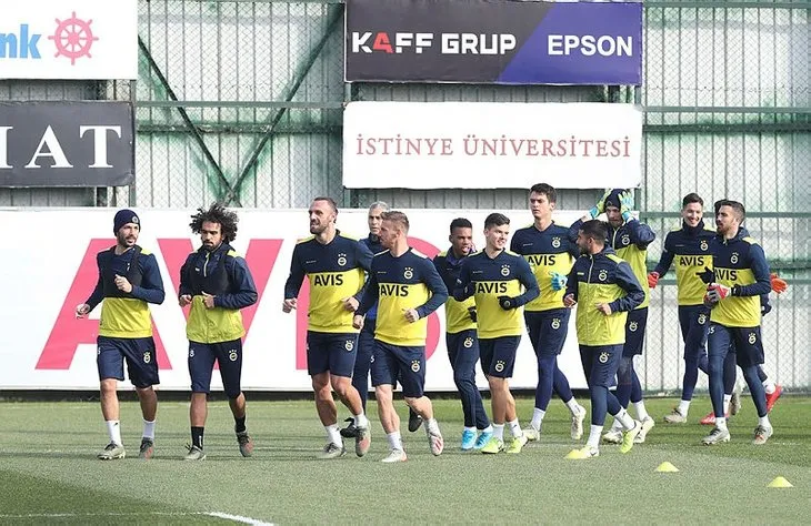 Fenerbahçe’de devre arası operasyonu basına sızdı! İşte gelecek-gidecek oyuncular