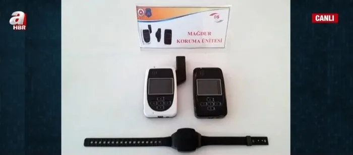 ayhan-bora-kaplan-sorusturmasinin-sifreleri-ankara-emniyetinde-neler-oluyor-kirli-kumpas-nasil-desifre-oldu-1715712995592.jpg Ayhan Bora Kaplan soruşturmasının şifreleri! Ankara Emniyetinde neler oluyor? Kirli kumpas nasıl deşifre oldu? | Sorgu odasında Uğur Dündar ile görüştürülmüş - 5