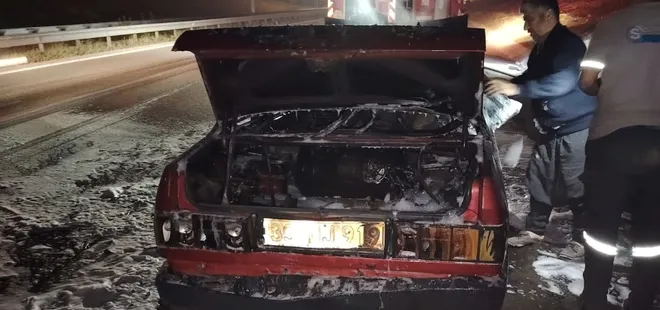 Seyir halindeki otomobil alev alev yandı!
