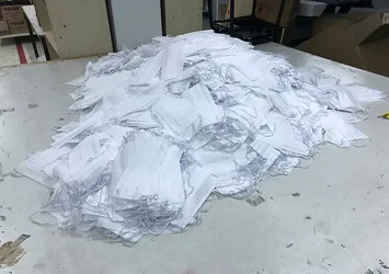 Tekirdağ'da kaçak üretilen 15 bin maske ele geçirildi