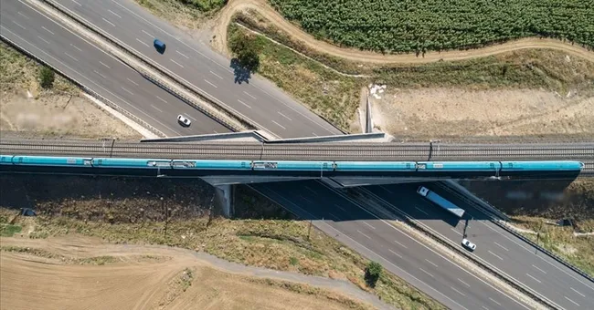 Halkalı-Kapıkule Demir Yolu Projesi'nde geri sayım! 4 saatten 1 saat 20 dakikaya düşecek - 1