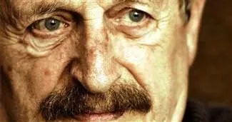 Müşfik Kenter hayatını kaybetti