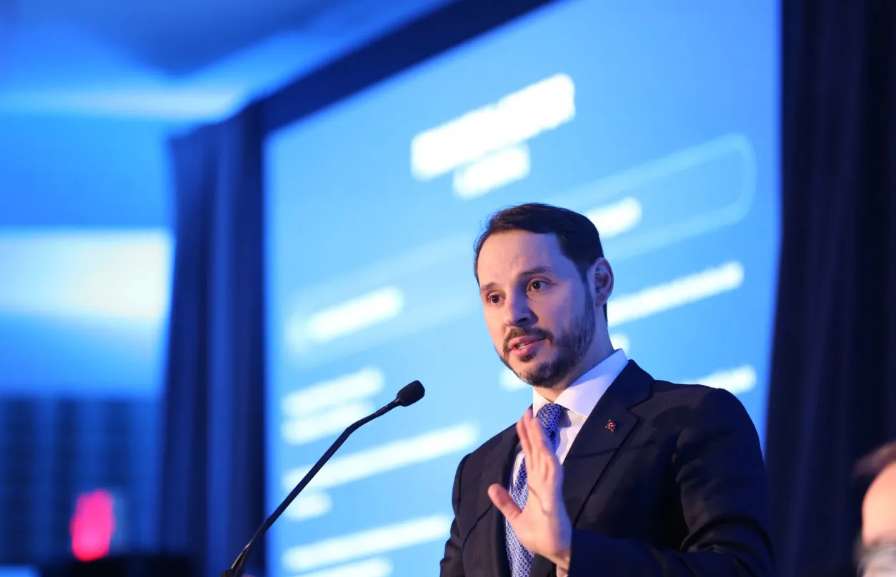 Hazine ve Maliye Bakanı Albayrak Washington'da çeşitli temaslarda bulundu