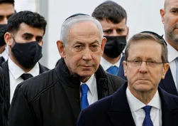 Yolsuzluk sanığı Netanyahu yargıdan yine kaçtı
