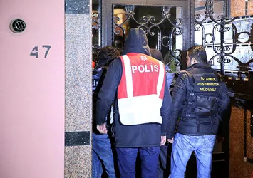 Eski MİT personeli ve kripto imamlara operasyon