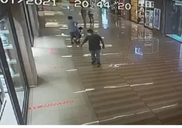 AVM’de tekmelenerek darp edilen çocuğun davasında karar açıklandı