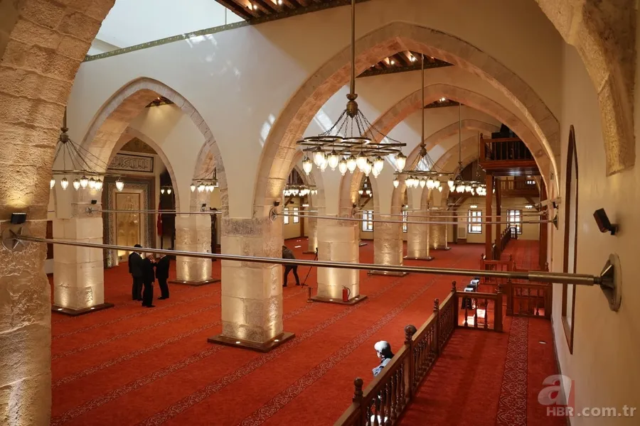 Asırlık hafıza yeniden ayakta! Kahramanmaraş Ulu Cami Kadir Gecesi’nde açıldı 9