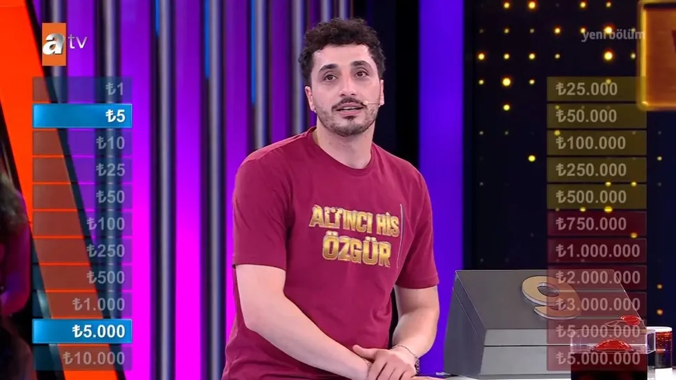 5-milyon-tl-icin-yaris-basliyor-var-misin-yok-musun-yeni-bolumuyle-atvde-1782855548903.jpg Var Mısın Yok Musun'da unutulmaz anlar! Bankanın teklifinin reddetti kutusundan çıkan rakam şoke etti - 3