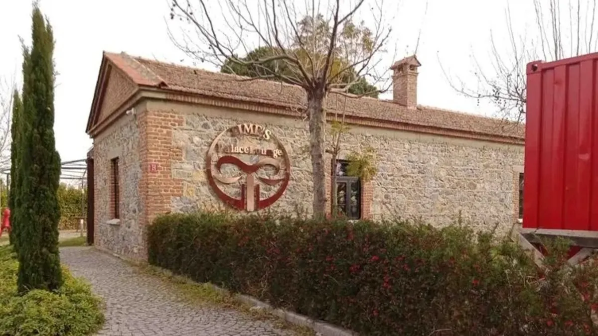 Ekrem İmamoğlu'nun babası sözleşmeyi hiçe saydı! Vakıflar Genel Müdürlüğü peşkeşe 'dur' dedi