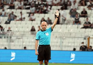 Cüneyt Çakır'a kritik görev! Macaristan-İngiltere maçını yönetecek