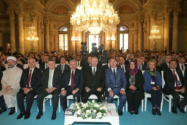 Son dakika: Başkan Erdoğan: Birileri petrol paylaşımının içinde! Bizim derdimiz insandır - 4
