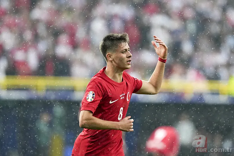 Türkiye-Gürcistan maçı sonrası Arda Güler'e flaş övgü: Şapkadan tavşan çıkardı 19