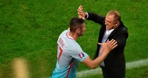 Burak Yılmaz, Tümer Metin’i dövdü mü?