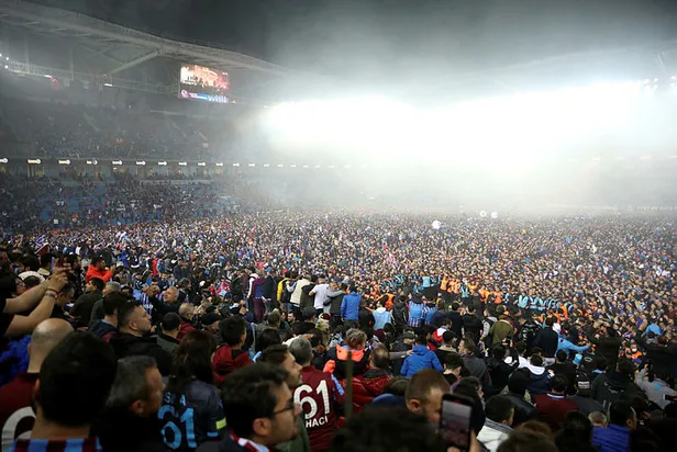 trabzonspor-sampiyonluk-kutlamalari-ne-zaman-2022-trabzonspor-kupa-toreni-ne-zaman-saat-kacta-yapilacak-1652534393112.jpg Trabzonspor şampiyonluk kutlamaları ne zaman? 2022 Trabzonspor kupa töreni ne zaman, saat kaçta yapılacak? - 3