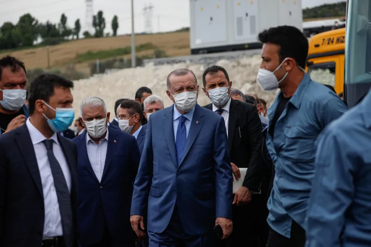 Türkiye'ye çağ atlatacak dev proje Kanal İstanbul! Vatandaş akın etti! Başkan Erdoğan'a sevgi seli