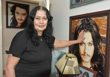 Son dakika: Barış Akarsu'nun annesi Hatice Akarsu vefat etti