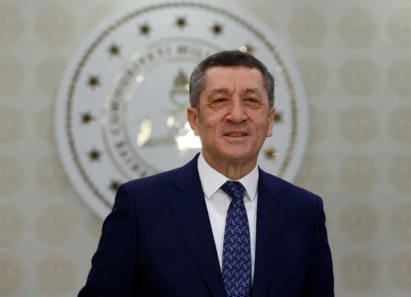 son-dakika-bakan-selcuktan-yuz-yuze-egitimle-ilgili-flas-aciklamalar-yuz-yuze-egitim-ne-zaman-baslayacak-1612252399106.jpg Son dakika: Bakan Selçuk'tan yüz yüze eğitimle ilgili flaş açıklamalar! Yüz yüze eğitim ne zaman başlayacak? - 2
